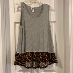 Gray and leopard ruffle tank